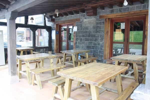 לה פרנקה Hotel Restaurante La Parra מראה חיצוני תמונה